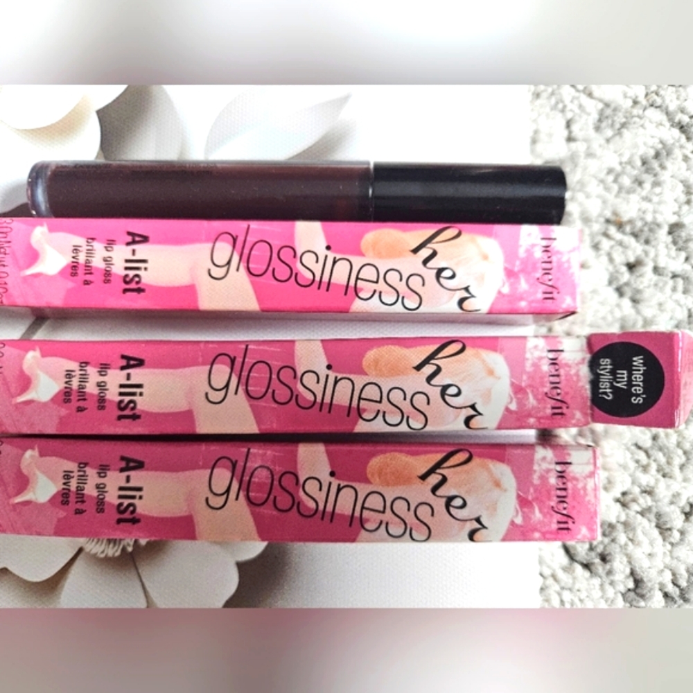 Benefit 💋 Lip Gloss NWT